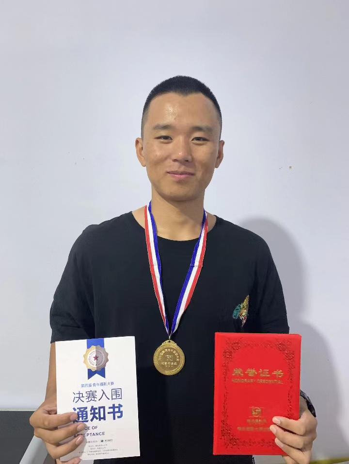 彭承杰  山东大学